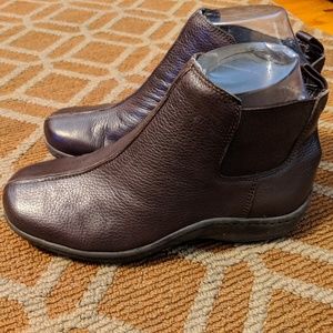GUC EASY SPIRIT BROWN LEATHER BOOTIES SIZE 6W